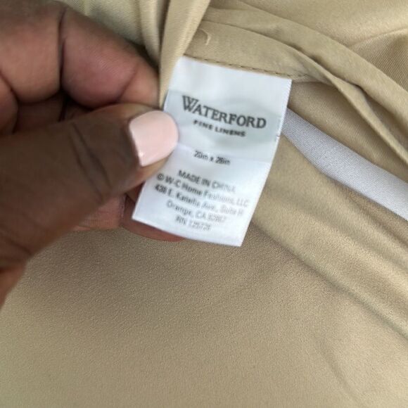 Waterford Fine Linens Pillow Shams (2) 20”x25” - Picture 5 of 6